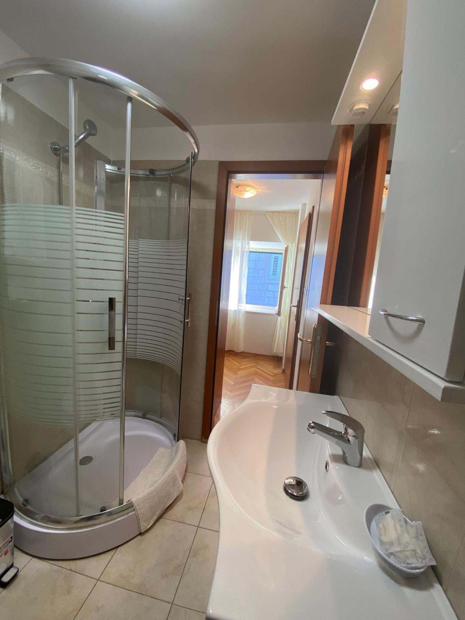 Rooms Base Спліт Екстер'єр фото