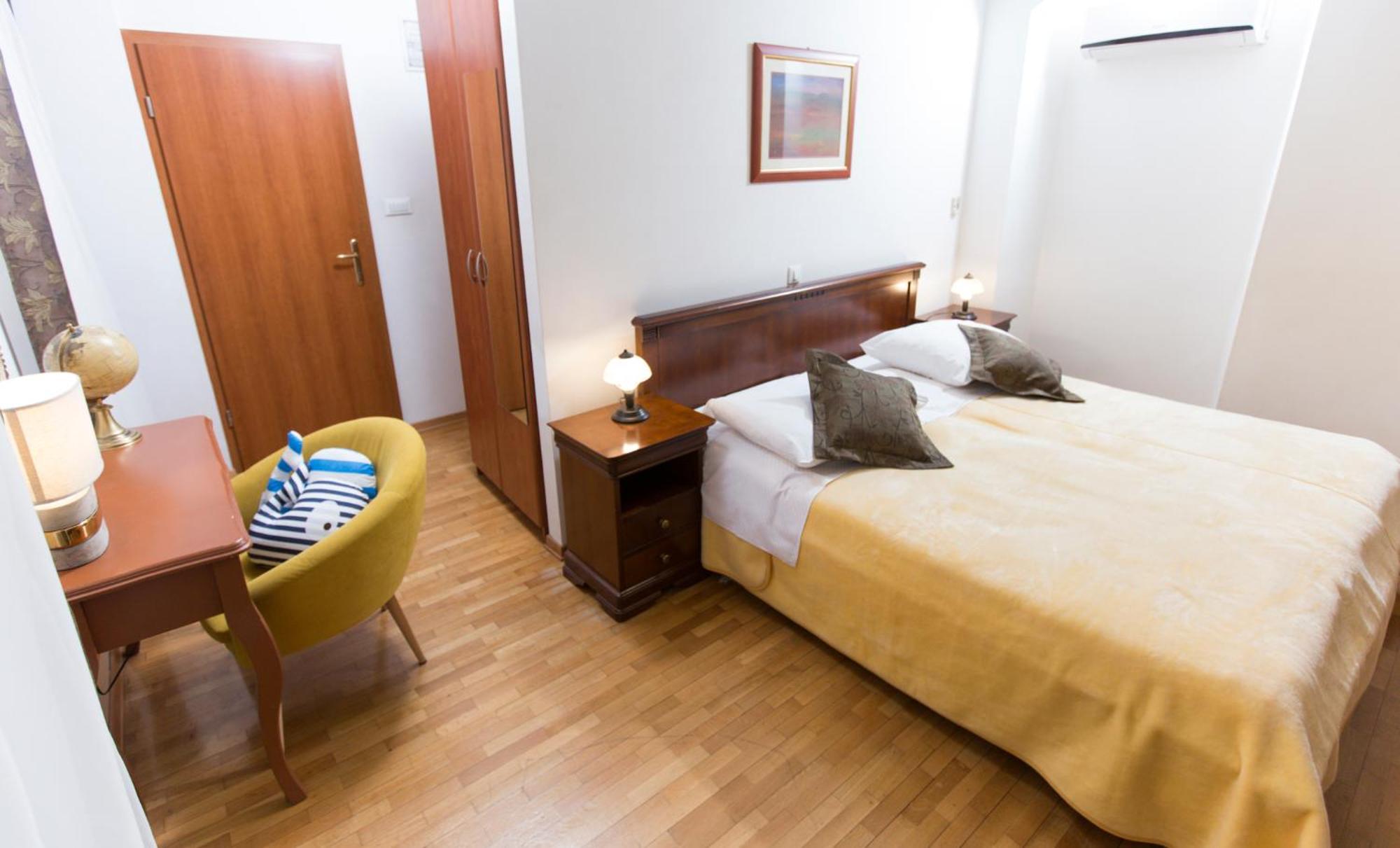 Rooms Base Спліт Екстер'єр фото
