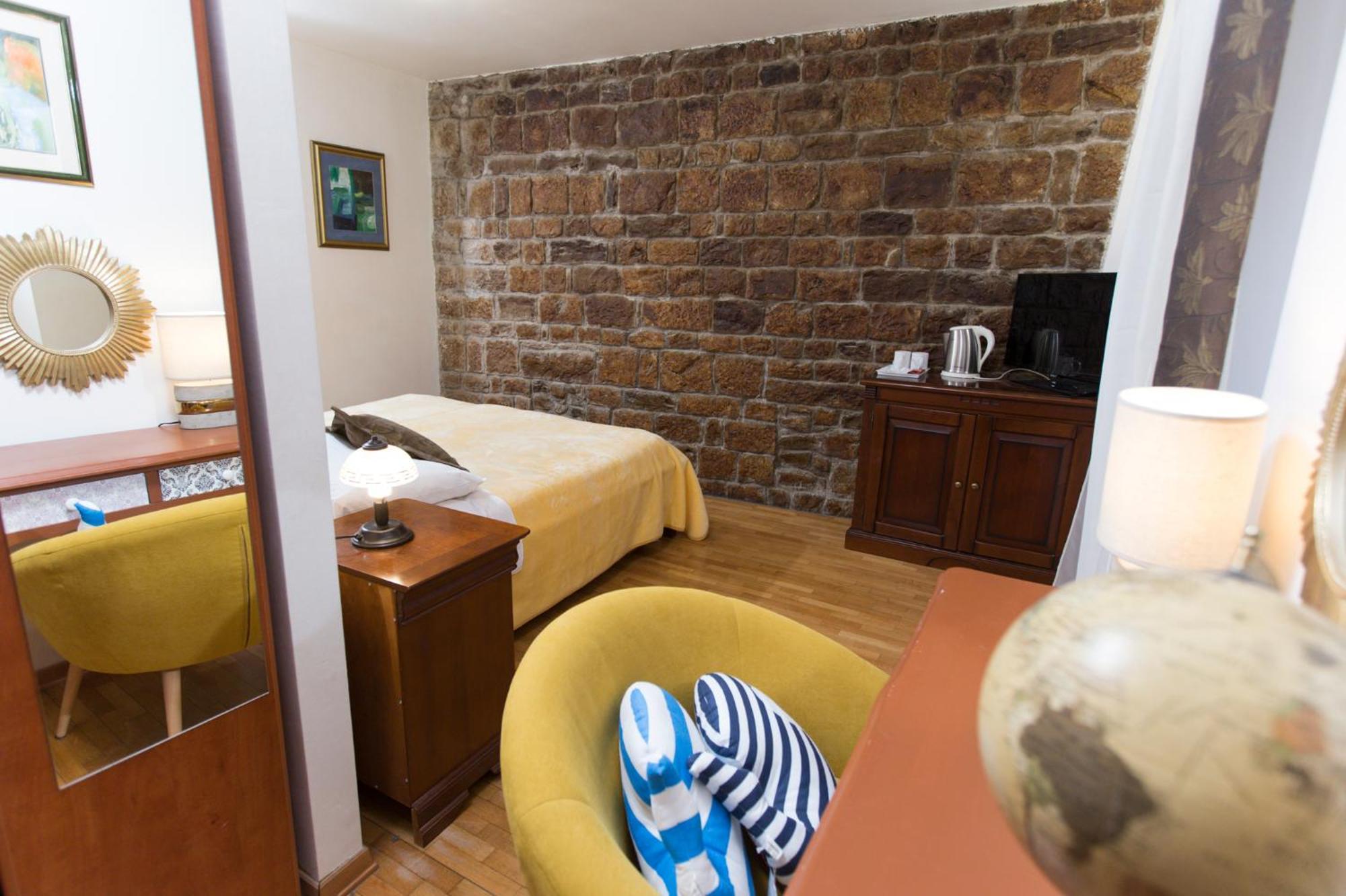 Rooms Base Спліт Екстер'єр фото