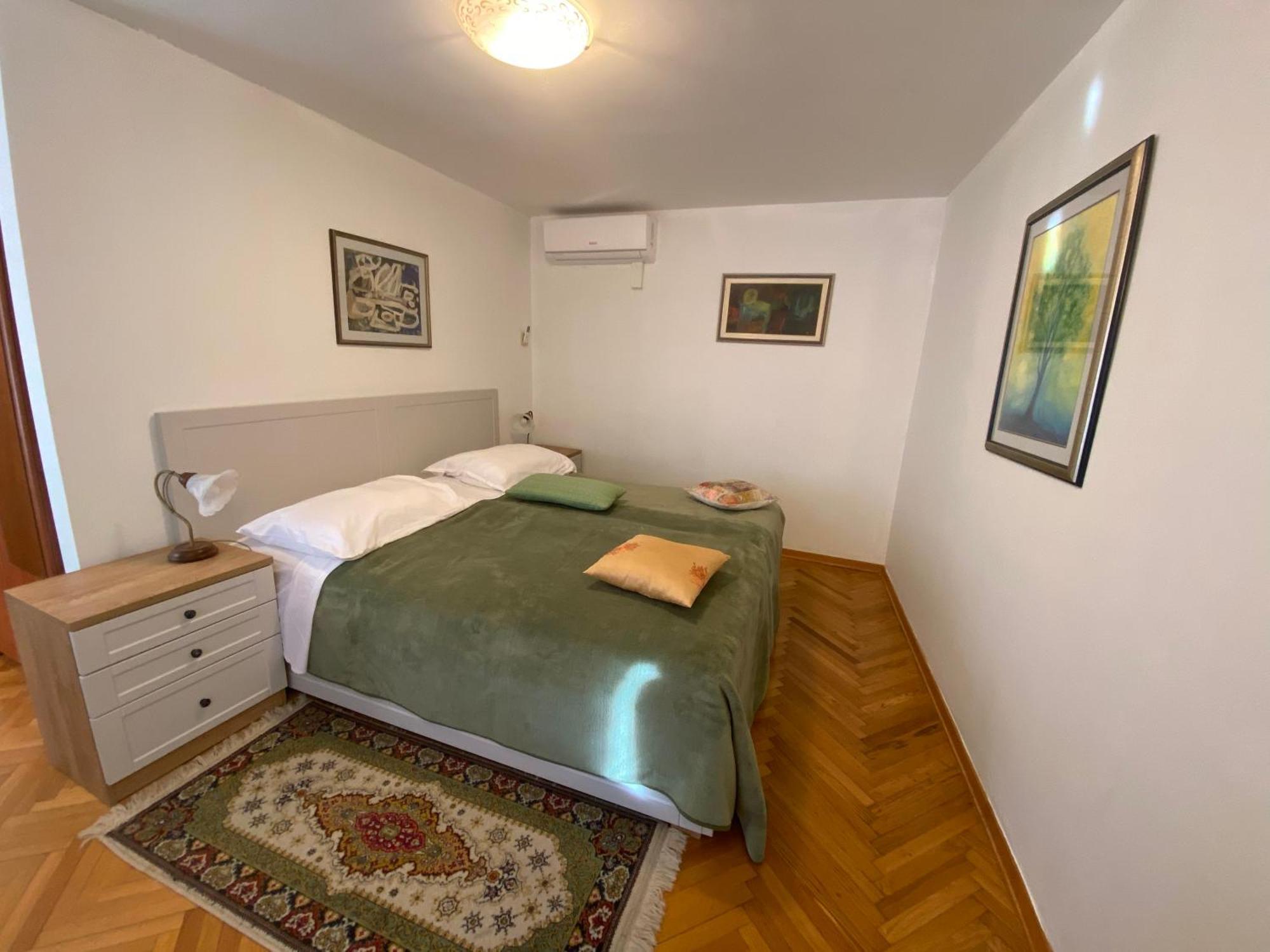 Rooms Base Спліт Екстер'єр фото