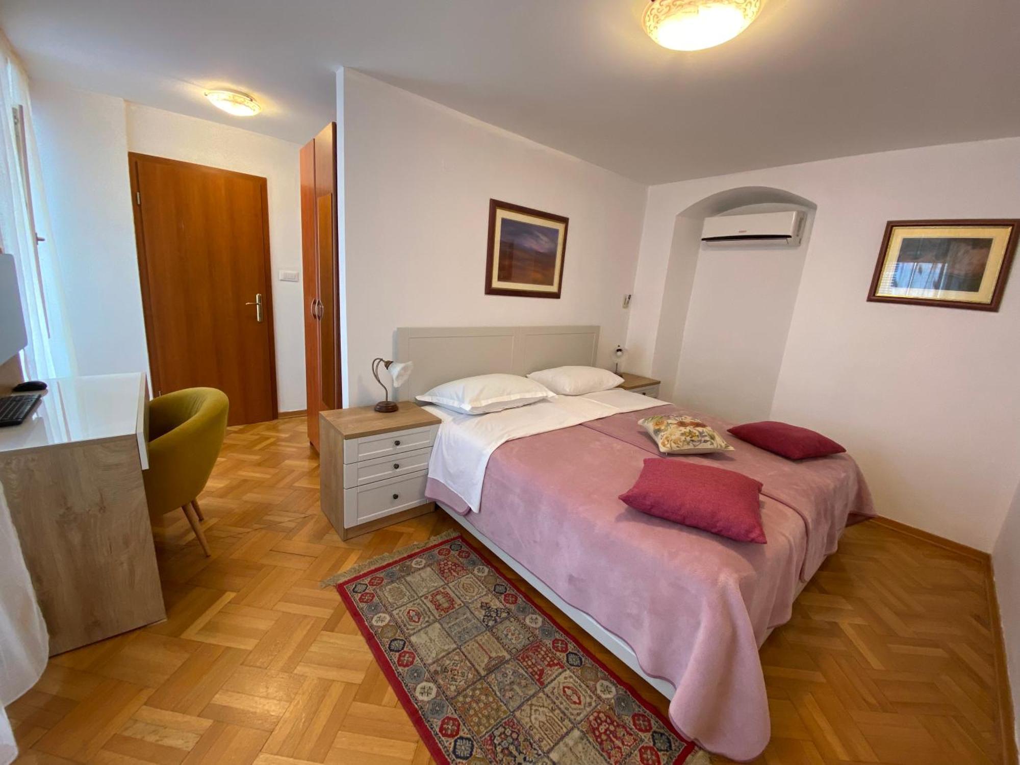 Rooms Base Спліт Екстер'єр фото
