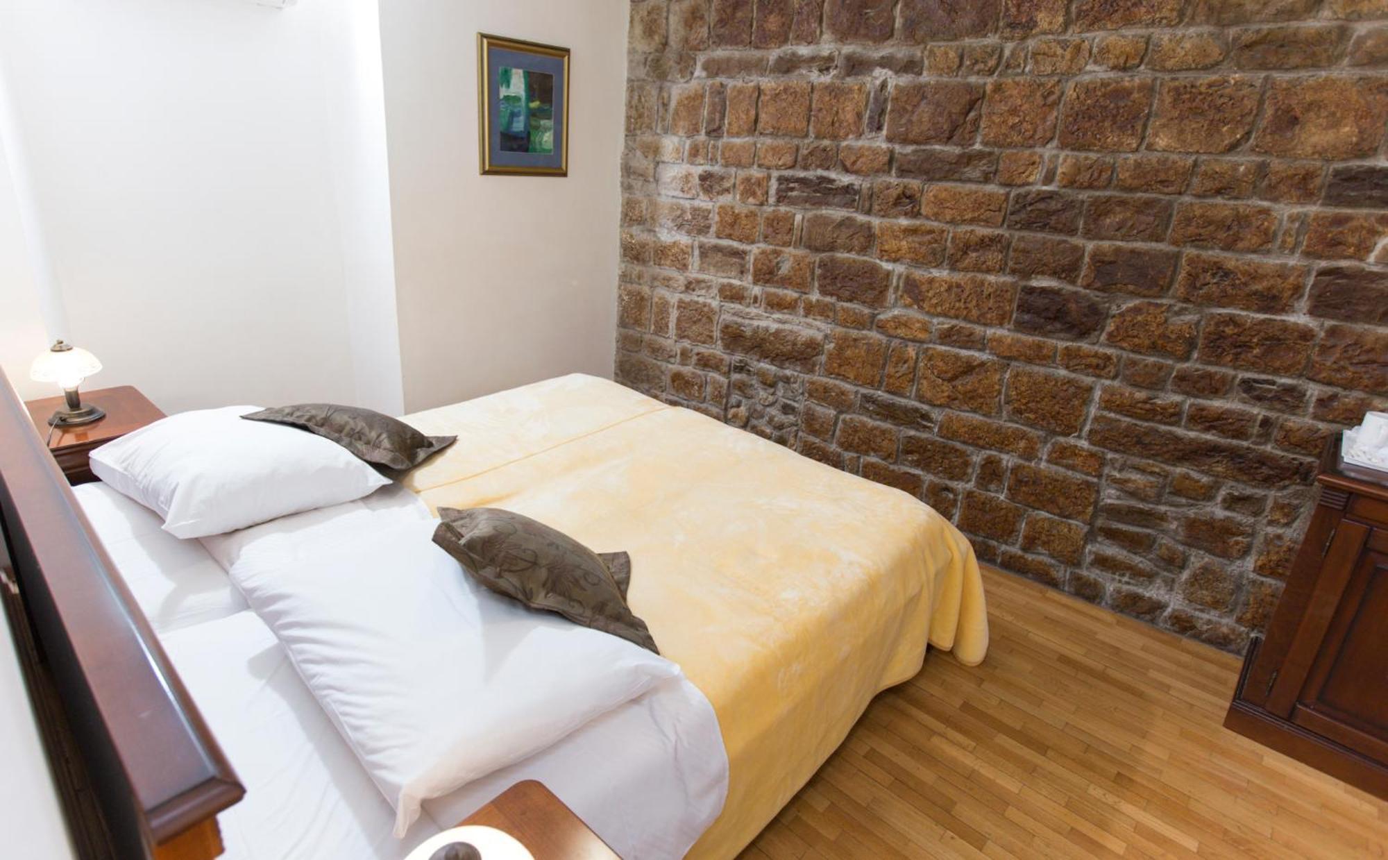 Rooms Base Спліт Екстер'єр фото