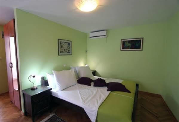 Rooms Base Спліт Екстер'єр фото